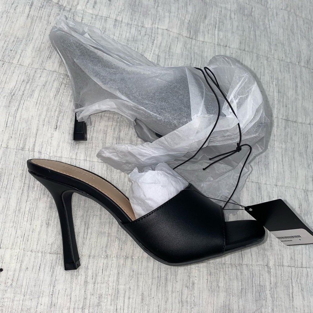 Forever21 sandals • Size 8